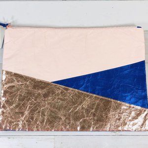 Erin Condren Seasonal Surprise Box Textured Zipper Pouch